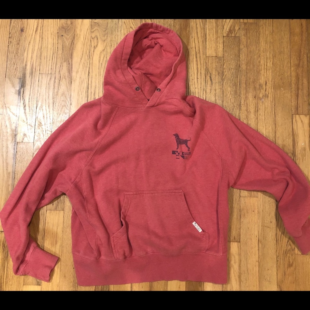 The black dog red comfort color sweatshirt